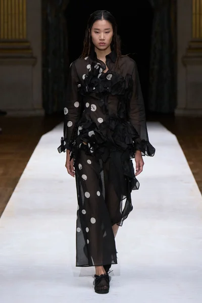 Look 36